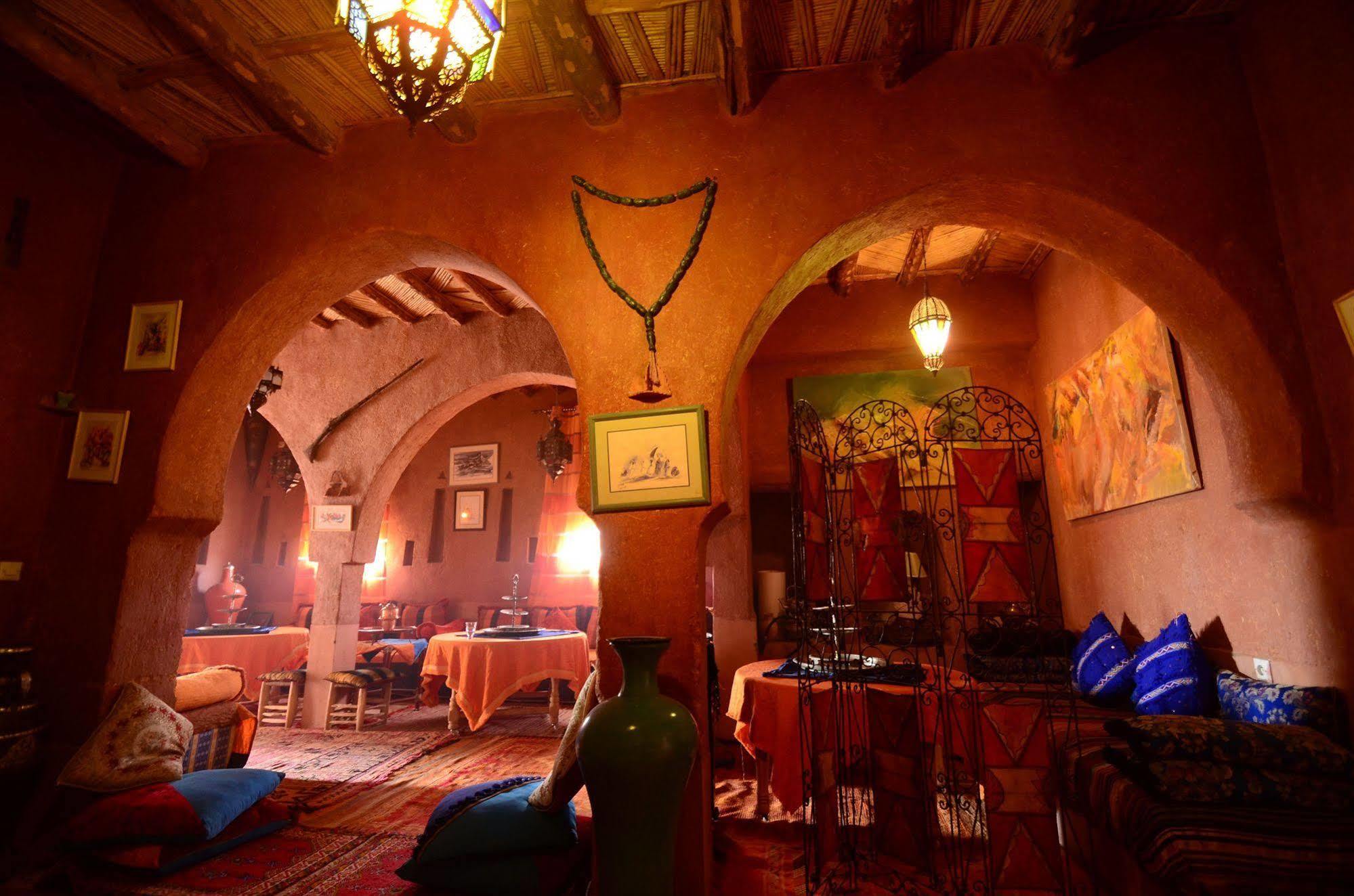 Kasbah Du Peintre Aït-Ben-Haddou Exterior foto